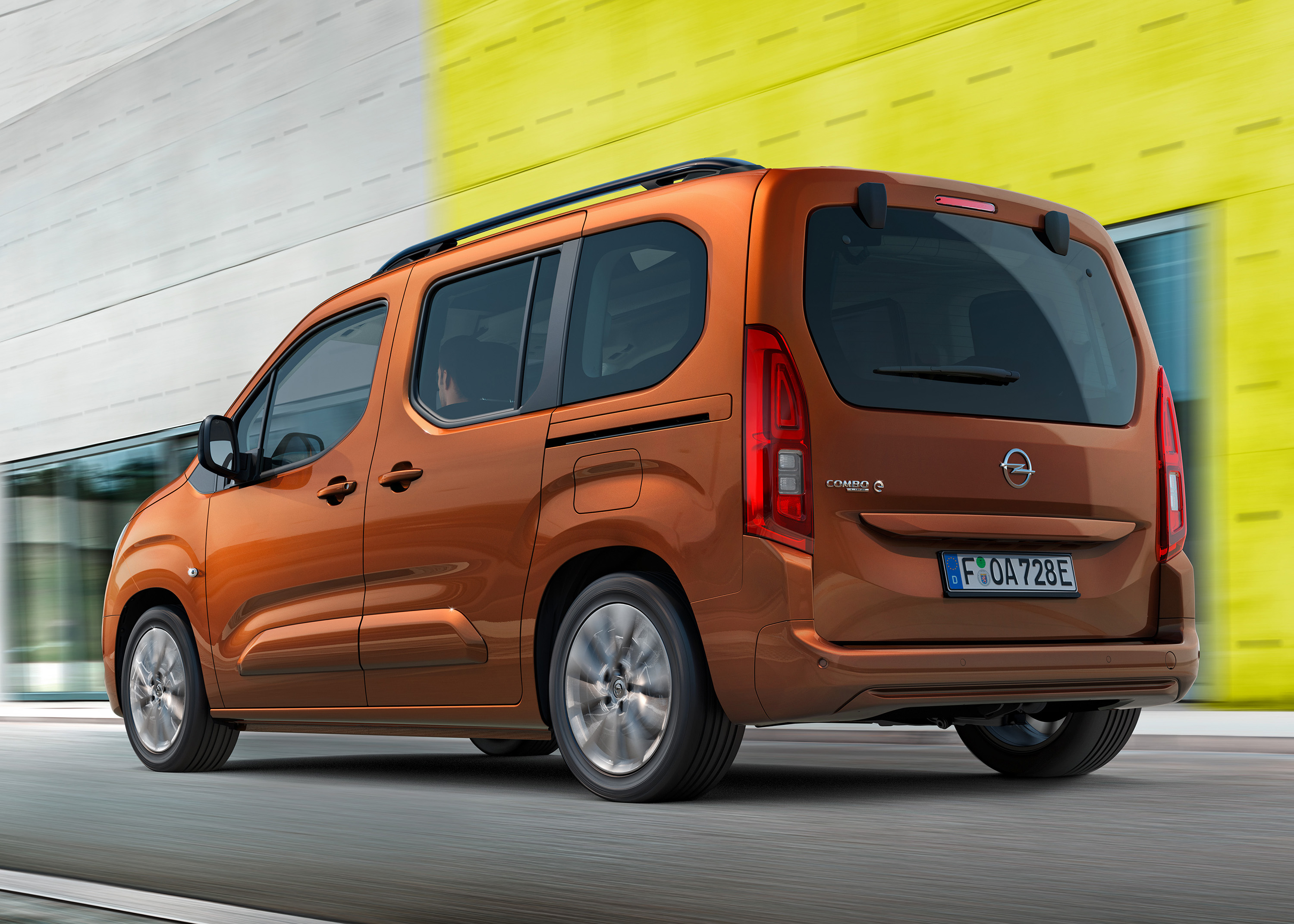 Opel combo e